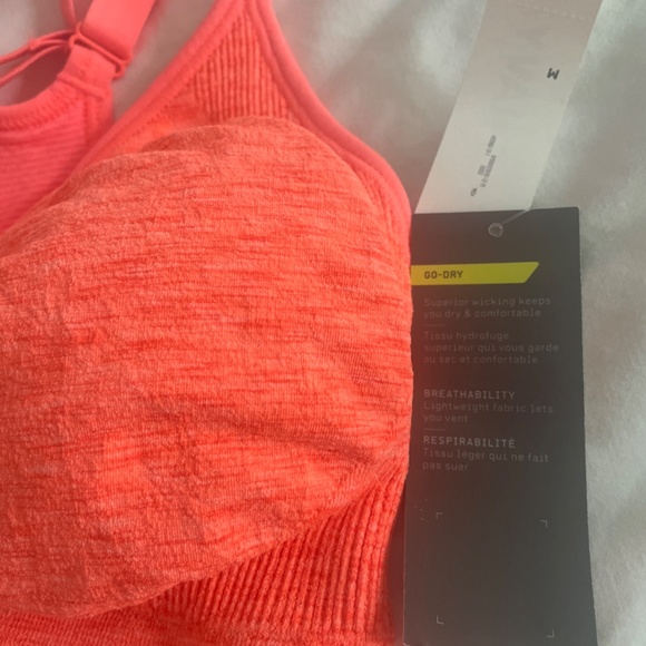 OLD NAVY Light Support Padded Sports Bra M orange NWT racerback adjustable strap - Picture 3 of 3